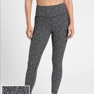 Ultimate Stash Textured 7/8 Tight